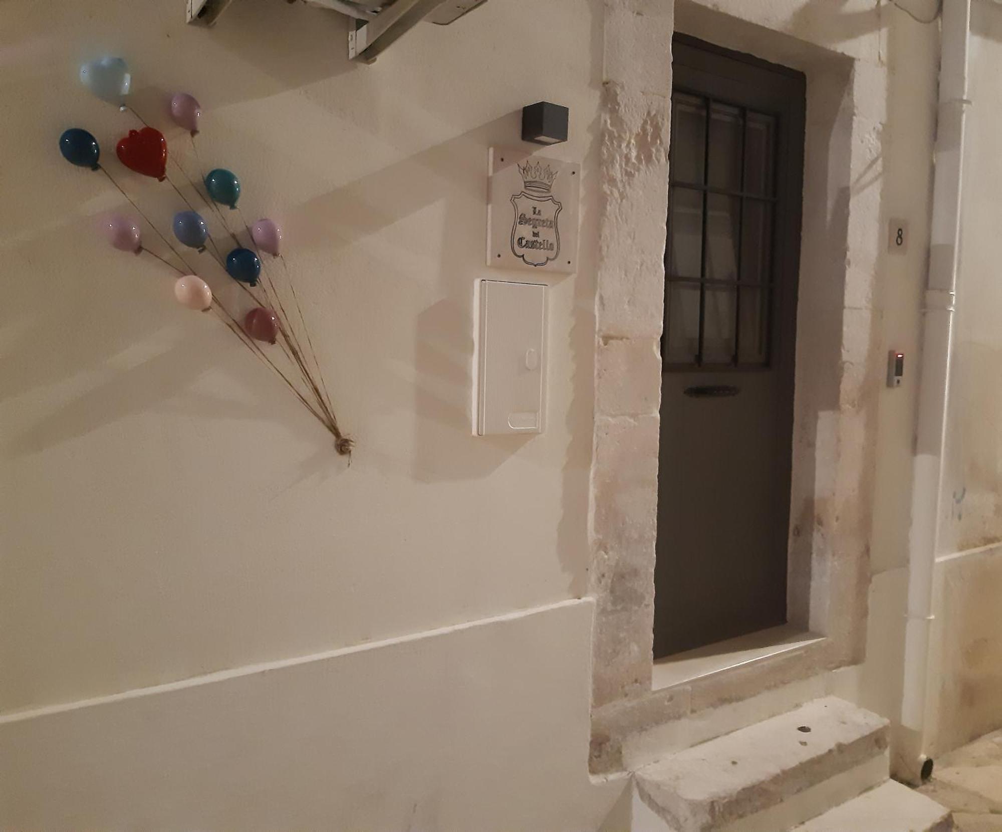 La Segreta Del Castello, Private Access Bed & Breakfast Gioia Del Colle Luaran gambar