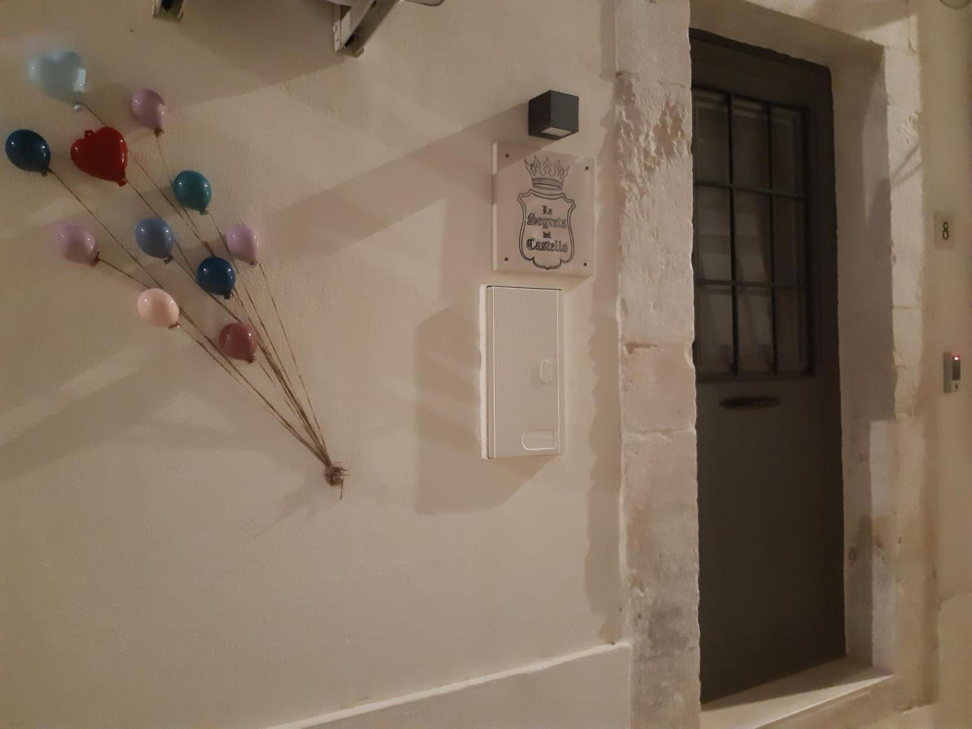 La Segreta Del Castello, Private Access Bed & Breakfast Gioia Del Colle Luaran gambar